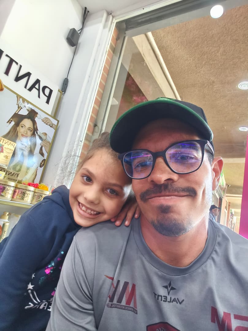 Familia