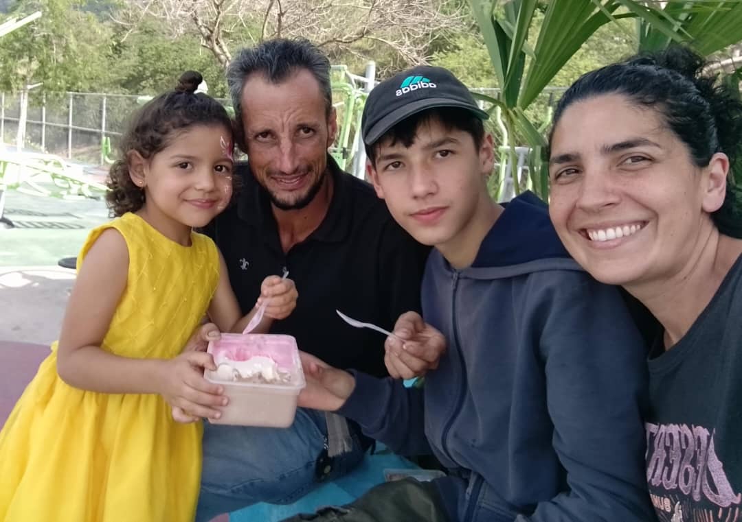 Familia